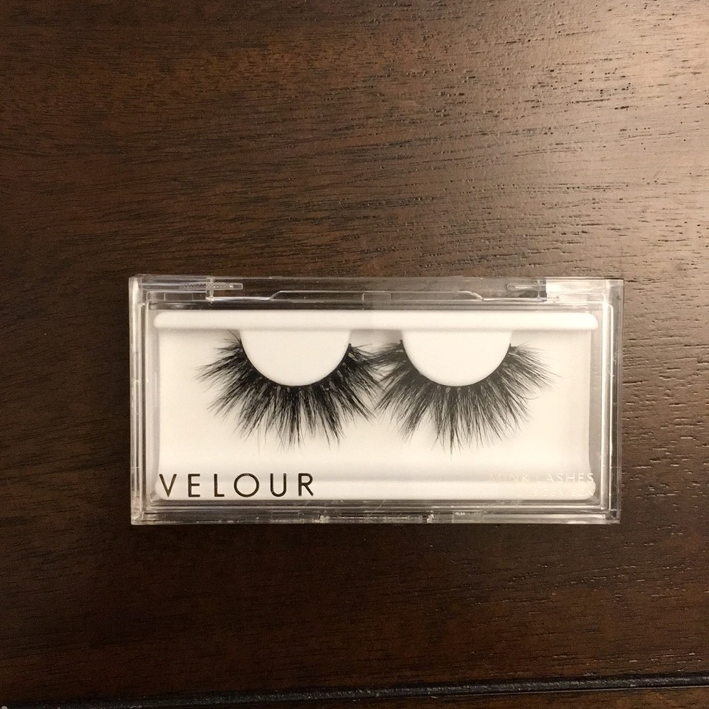 VELOUR MINK LASHES